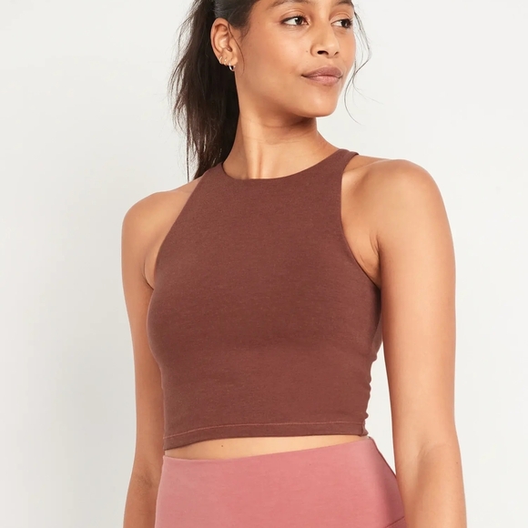 Old Navy Powerchill Maroon Sports Bra NWT Size 4X - Picture 2 of 3